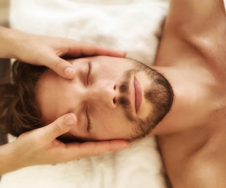 Masaje Facial y Craneal